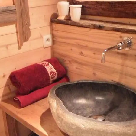 Chalet Avec Animaux Admis - 8 Pers. Arêches